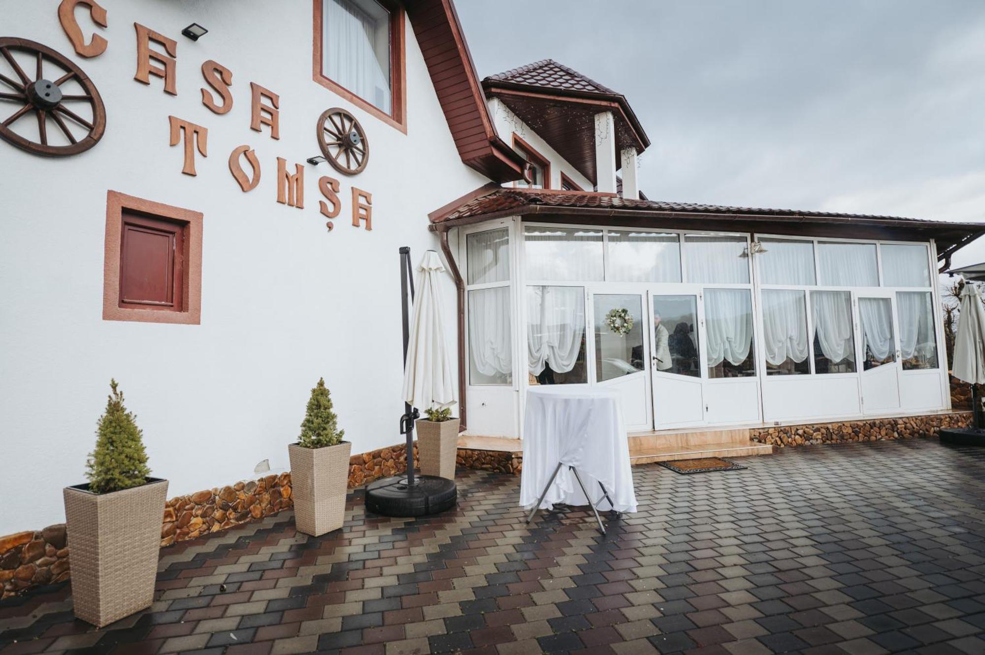 Casa Tomsa Bed & Breakfast Rozavlea Exterior photo